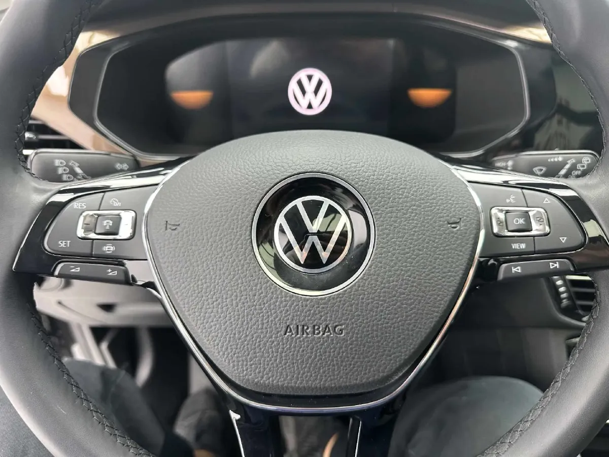 2022 Volkswagen Tharu 1.4T 150HP L4 7DCT,autocango,china used car exporter,china ev exporter,chinese used car exporter,chinese used ev exporter