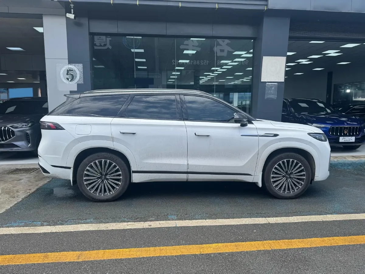 2025 Chery Tiggo 9 2.0T 261HP L4 7DCT,autocango,china used car exporter,china ev exporter,chinese used car exporter,chinese used ev exporter