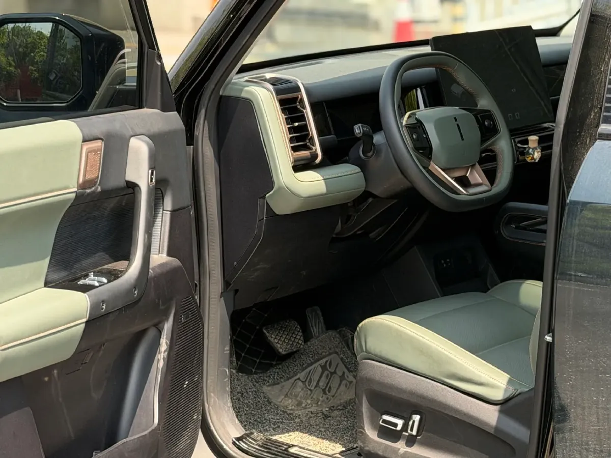 2024 iCAR iCAR 03T BEV 69.77KWH,autocango,china used car exporter,china ev exporter,chinese used car exporter,chinese used ev exporter