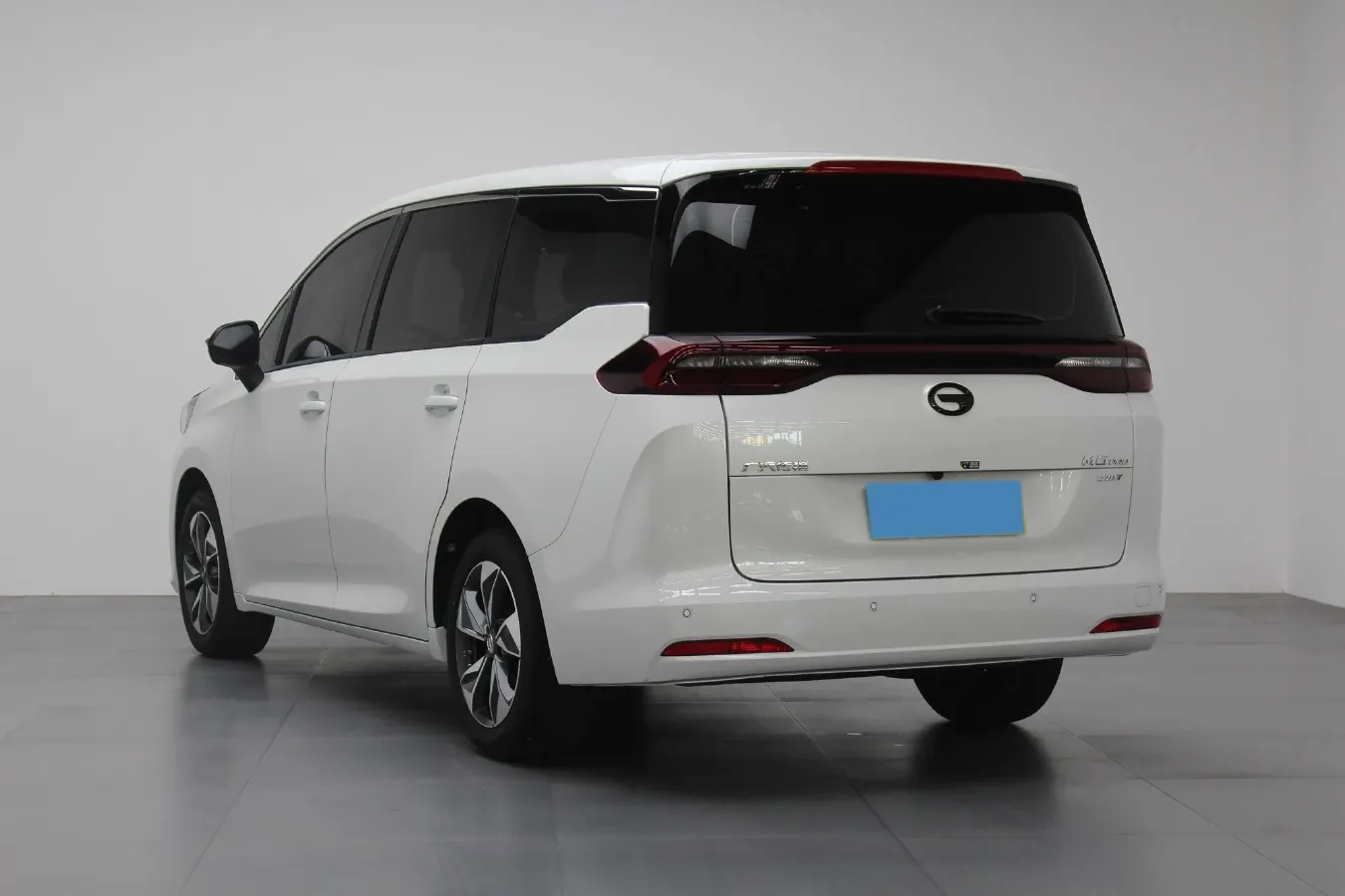 2023 GAC Trumpchi M6 1.5T 177HP L4 7DCT,autocango,china used car exporter,china ev exporter,chinese used car exporter,chinese used ev exporter