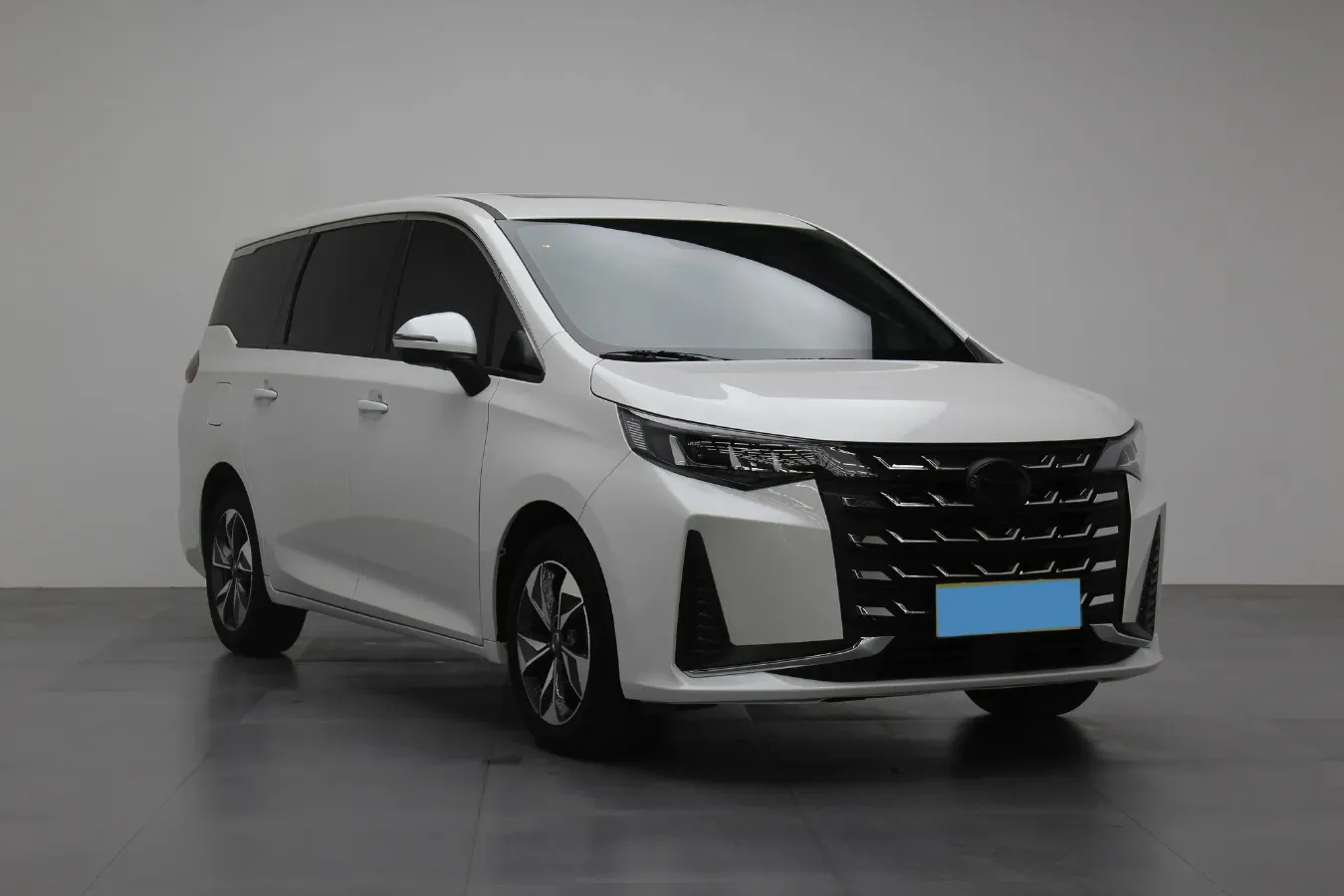 2023 GAC Trumpchi M6 1.5T 177HP L4 7DCT,autocango,china used car exporter,china ev exporter,chinese used car exporter,chinese used ev exporter