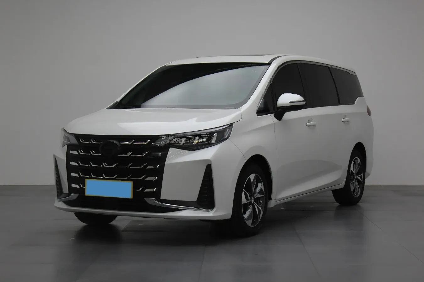 2023 GAC Trumpchi M6 1.5T 177HP L4 7DCT,autocango,china used car exporter,china ev exporter,chinese used car exporter,chinese used ev exporter