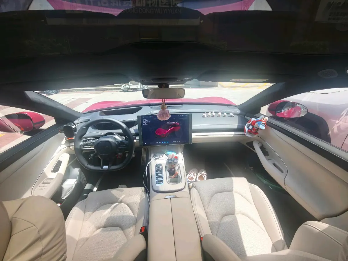 2024 MI SU7 BEV 101KWH,autocango,china used car exporter,china ev exporter,chinese used car exporter,chinese used ev exporter