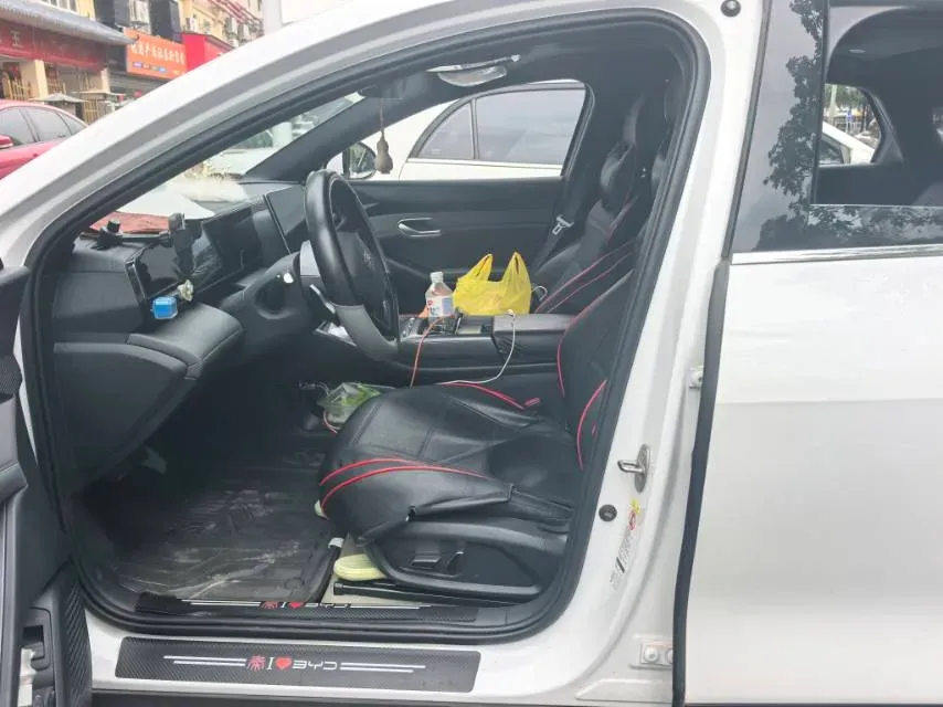 2025 BYD QinL BEV,autocango,china used car exporter,china ev exporter,chinese used car exporter,chinese used ev exporter