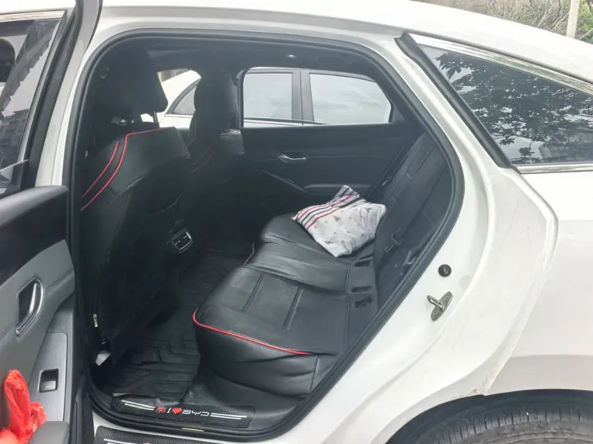 2025 BYD QinL BEV,autocango,china used car exporter,china ev exporter,chinese used car exporter,chinese used ev exporter