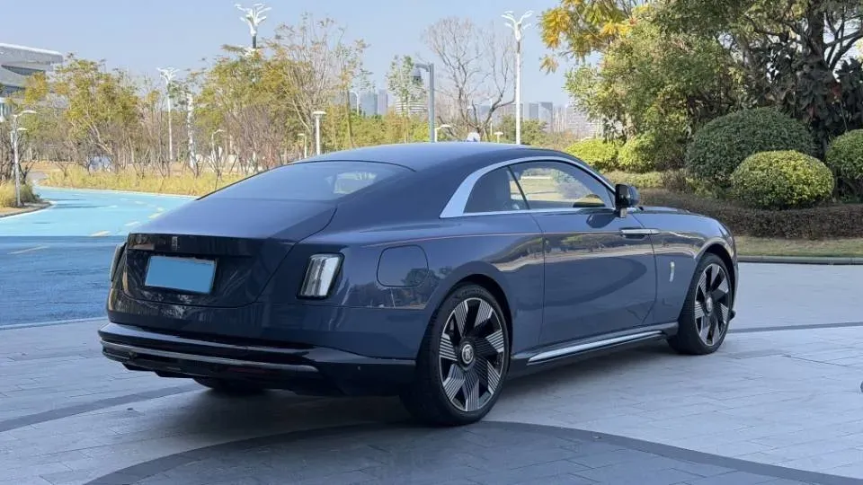 2024 Rolls-Royce Ghost 6.7T 571HP V12 8AT,autocango,china used car exporter,china ev exporter,chinese used car exporter,chinese used ev exporter