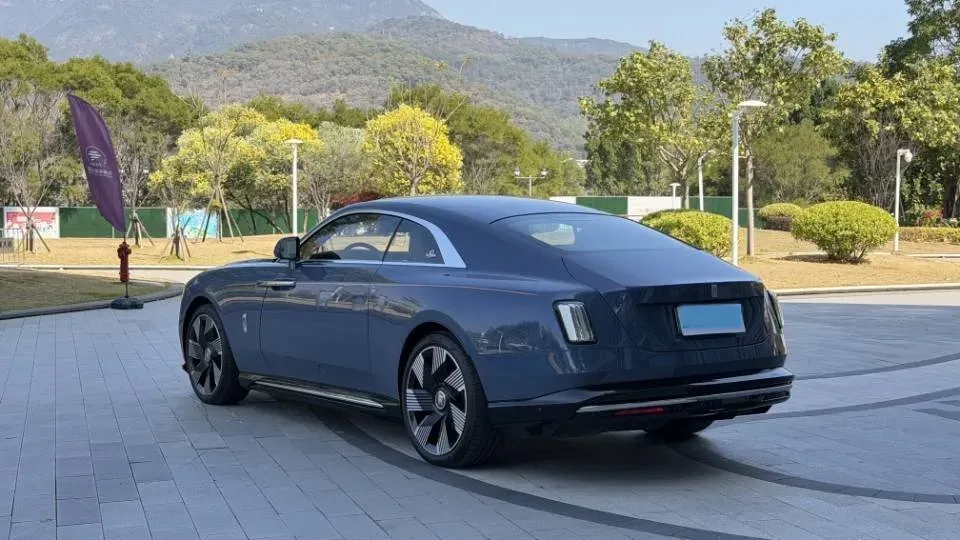 2024 Rolls-Royce Ghost 6.7T 571HP V12 8AT,autocango,china used car exporter,china ev exporter,chinese used car exporter,chinese used ev exporter