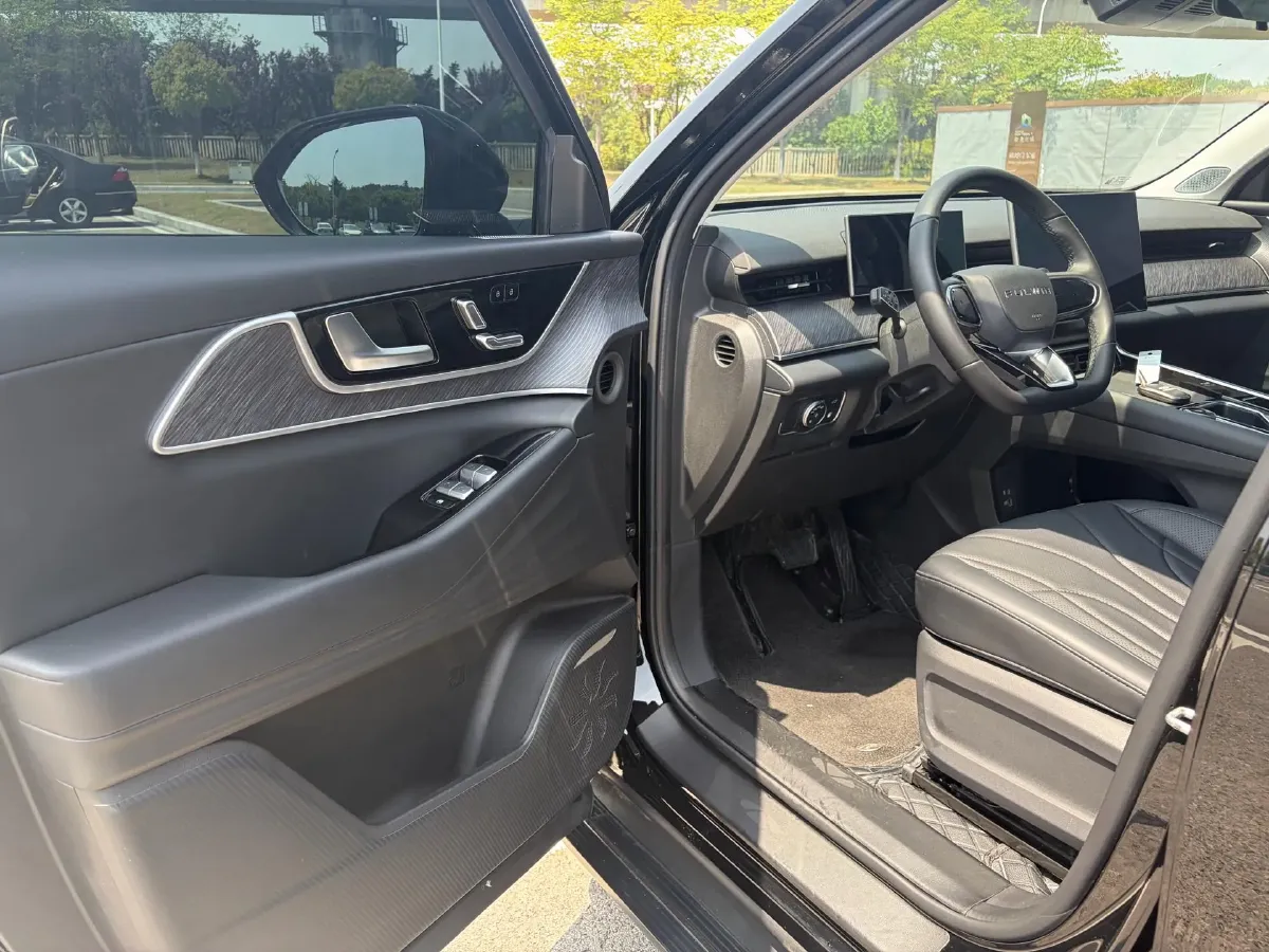 2025 Fulwin FulwinT9 1.5T 156HP L4 1DHT PHEV,autocango,china used car exporter,china ev exporter,chinese used car exporter,chinese used ev exporter