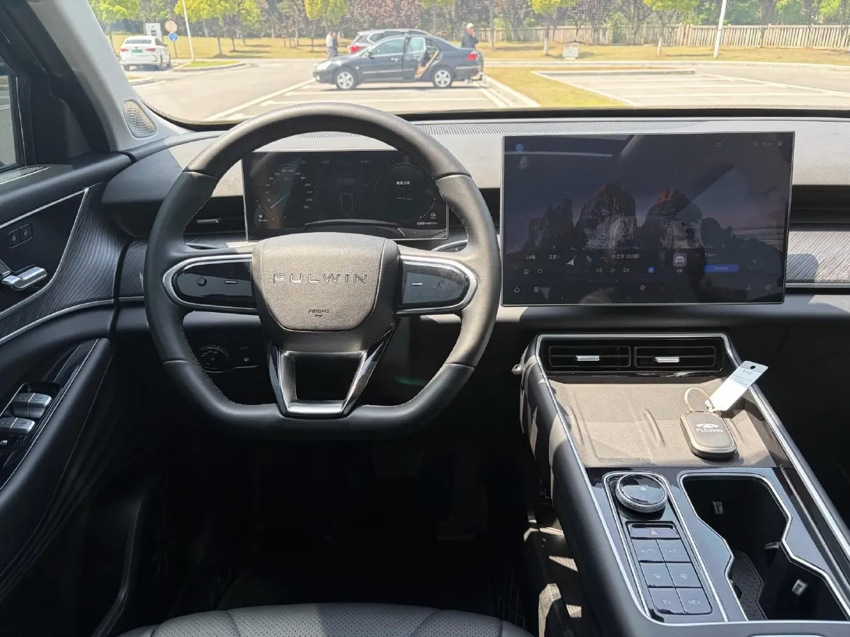 2025 Fulwin FulwinT9 1.5T 156HP L4 1DHT PHEV,autocango,china used car exporter,china ev exporter,chinese used car exporter,chinese used ev exporter