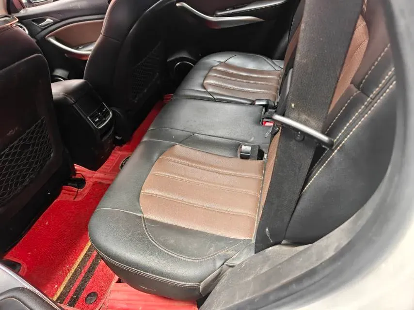 2019 BYD Song 1.5T 154HP L4 6MT,autocango,china used car exporter,china ev exporter,chinese used car exporter,chinese used ev exporter