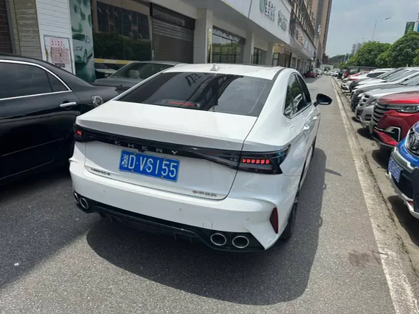 2025 Chery Arrizo 8 Pro 1.6T 197HP L4 7DCT,autocango,china used car exporter,china ev exporter,chinese used car exporter,chinese used ev exporter