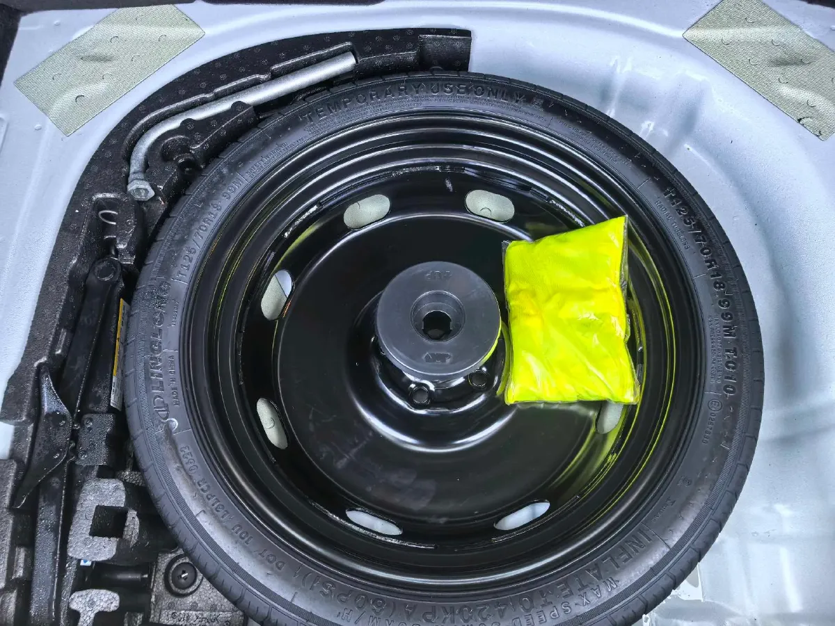 2022 Skoda Karoq 1.4T 150HP L4 7DCT,autocango,china used car exporter,china ev exporter,chinese used car exporter,chinese used ev exporter