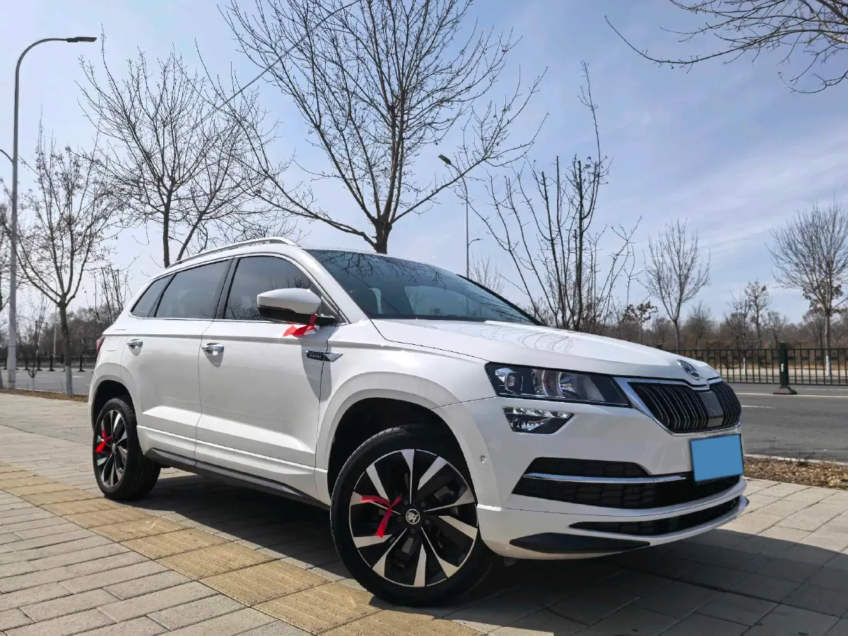2022 Skoda Karoq 1.4T 150HP L4 7DCT,autocango,china used car exporter,china ev exporter,chinese used car exporter,chinese used ev exporter
