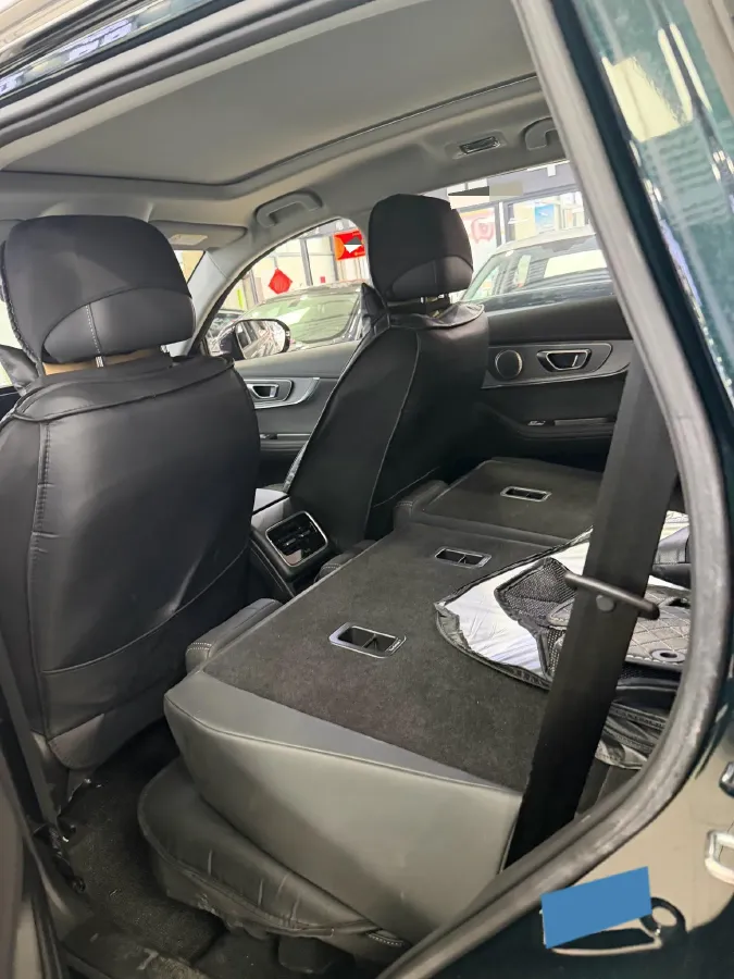 2024 Chery Tiggo 8 PRO 1.6T 197HP L4 7DCT,autocango,china used car exporter,china ev exporter,chinese used car exporter,chinese used ev exporter