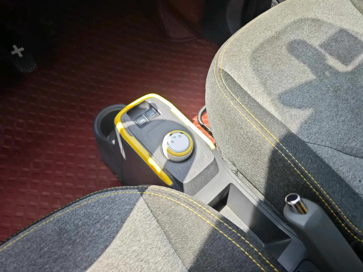 2022 Chery QQ Ice Cream BEV 13.85KWH,autocango,china used car exporter,china ev exporter,chinese used car exporter,chinese used ev exporter