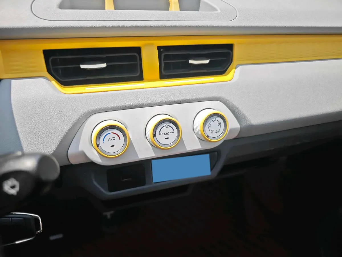 2022 Chery QQ Ice Cream BEV 13.85KWH,autocango,china used car exporter,china ev exporter,chinese used car exporter,chinese used ev exporter