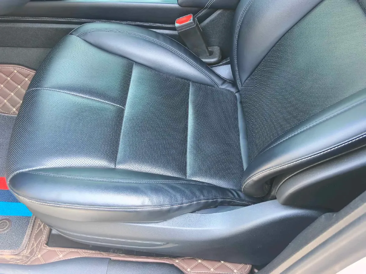 2022 Lincoln Corsair 2.0T 245HP L4 8AT,autocango,china used car exporter,china ev exporter,chinese used car exporter,chinese used ev exporter