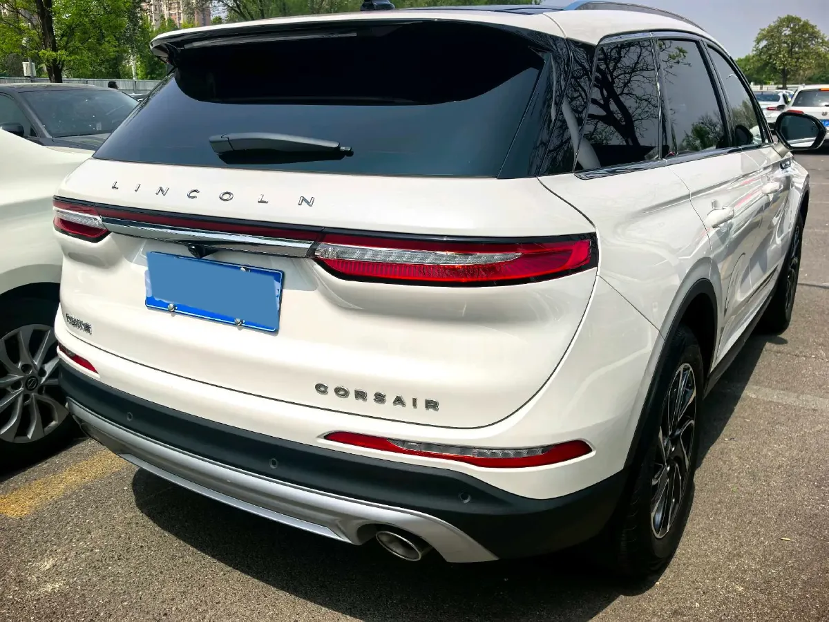 2022 Lincoln Corsair 2.0T 245HP L4 8AT,autocango,china used car exporter,china ev exporter,chinese used car exporter,chinese used ev exporter