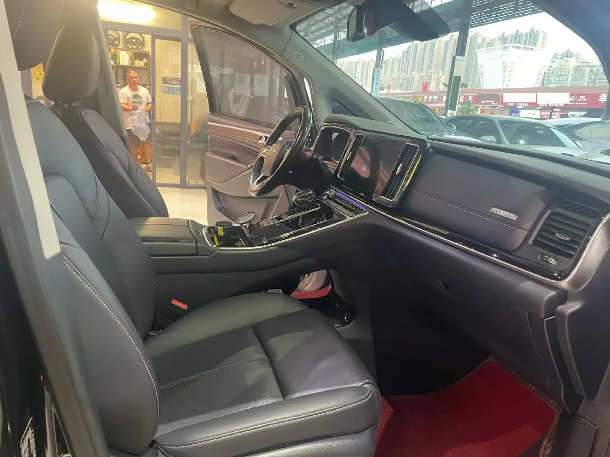 2021 GAC Trumpchi M8 2.0T 252HP L4 8AT,autocango,china used car exporter,china ev exporter,chinese used car exporter,chinese used ev exporter