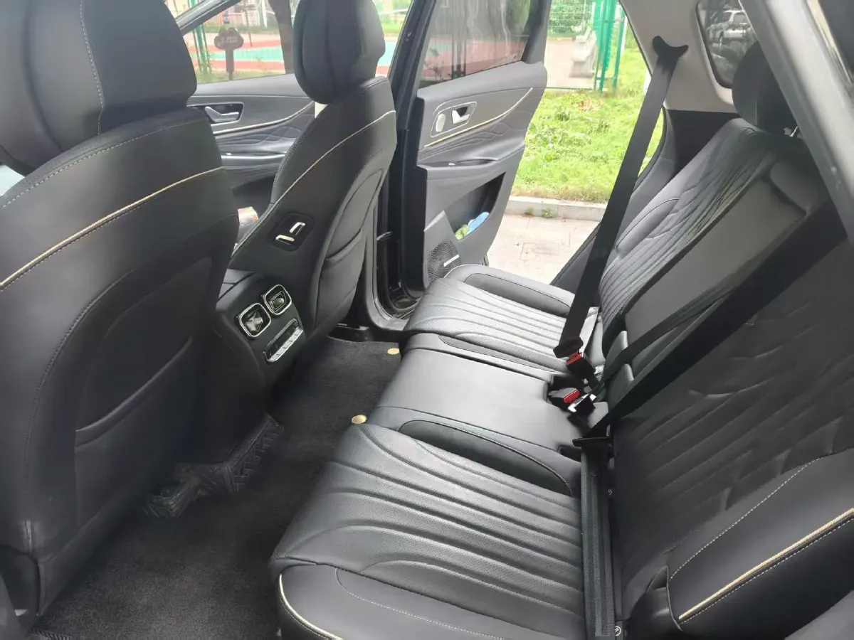 2023 Chery Tiggo 9 2.0T 261HP L4 7DCT,autocango,china used car exporter,china ev exporter,chinese used car exporter,chinese used ev exporter