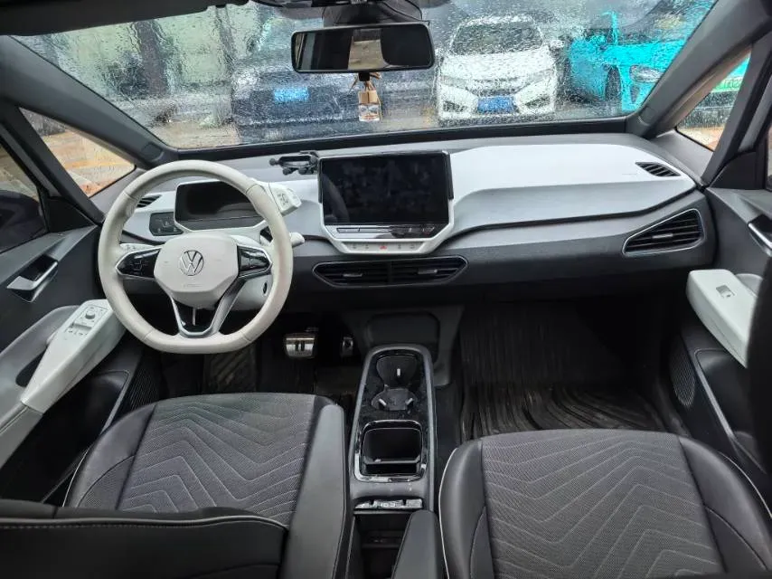2023 Volkswagen ID.3 BEV 52.8KWH,autocango,china used car exporter,china ev exporter,chinese used car exporter,chinese used ev exporter