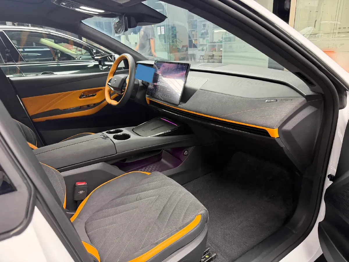 2025 Deepal SL03 1.5L 95HP L4 REEV 28.39KWH,autocango,china used car exporter,china ev exporter,chinese used car exporter,chinese used ev exporter