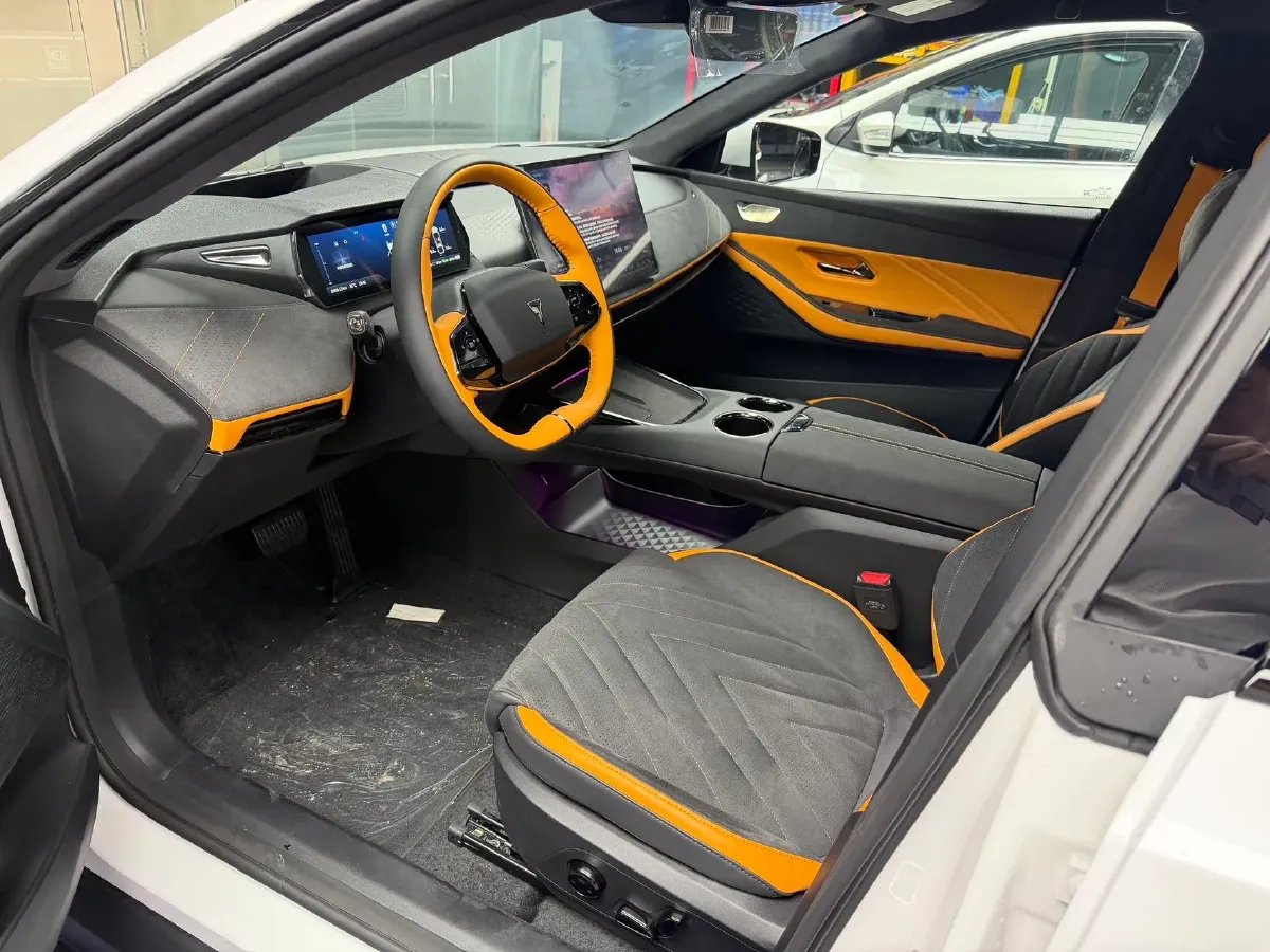 2025 Deepal SL03 1.5L 95HP L4 REEV 28.39KWH,autocango,china used car exporter,china ev exporter,chinese used car exporter,chinese used ev exporter