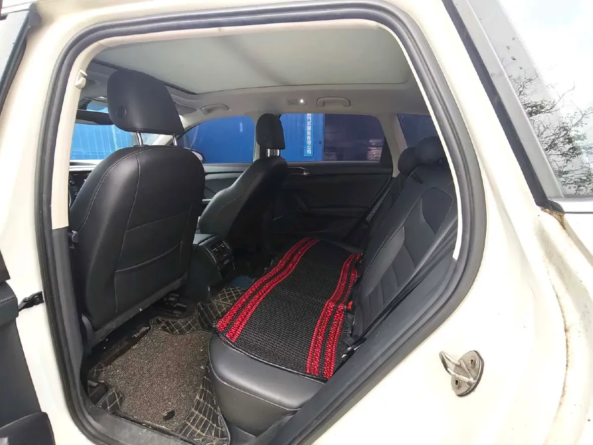 2020 Volkswagen Tharu 2.0T 186HP L4 7DCT,autocango,china used car exporter,china ev exporter,chinese used car exporter,chinese used ev exporter