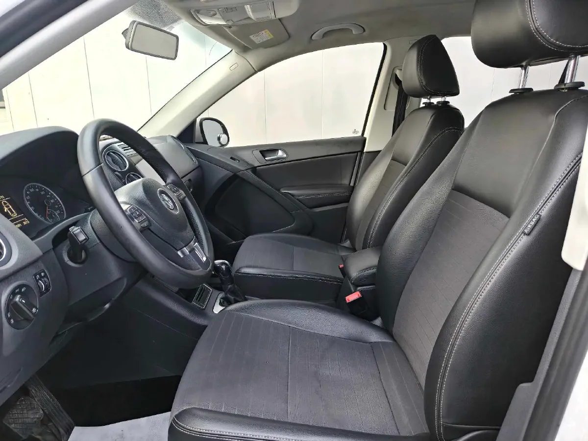 2017 MAXUS T60 2.0T 224HP L4 6AT,autocango,china used car exporter,china ev exporter,chinese used car exporter,chinese used ev exporter