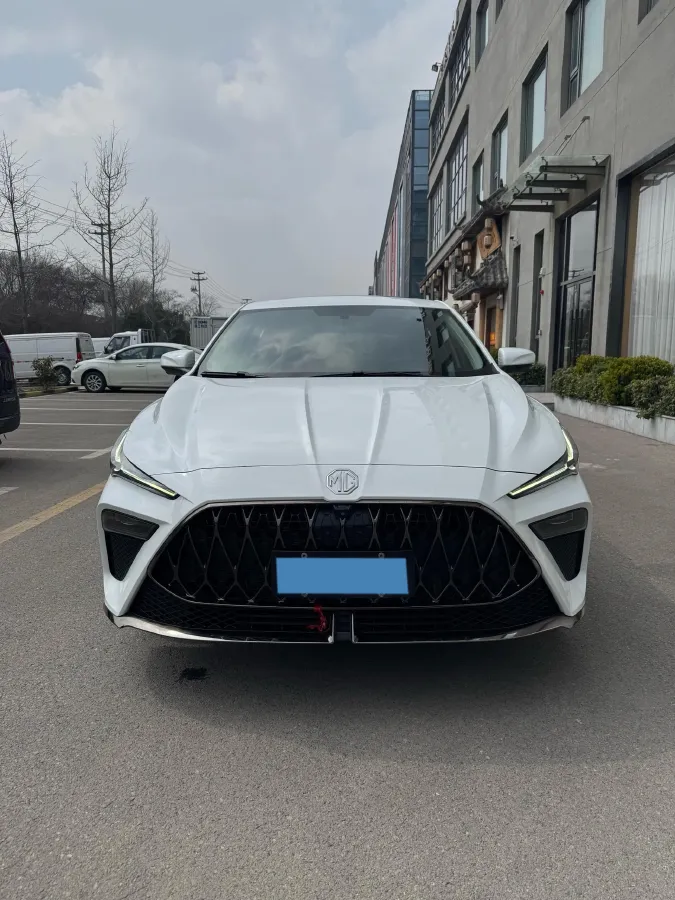 2022 MG 5 Scorpio 1.5T 181HP L4 7DCT,autocango,china used car exporter,china ev exporter,chinese used car exporter,chinese used ev exporter