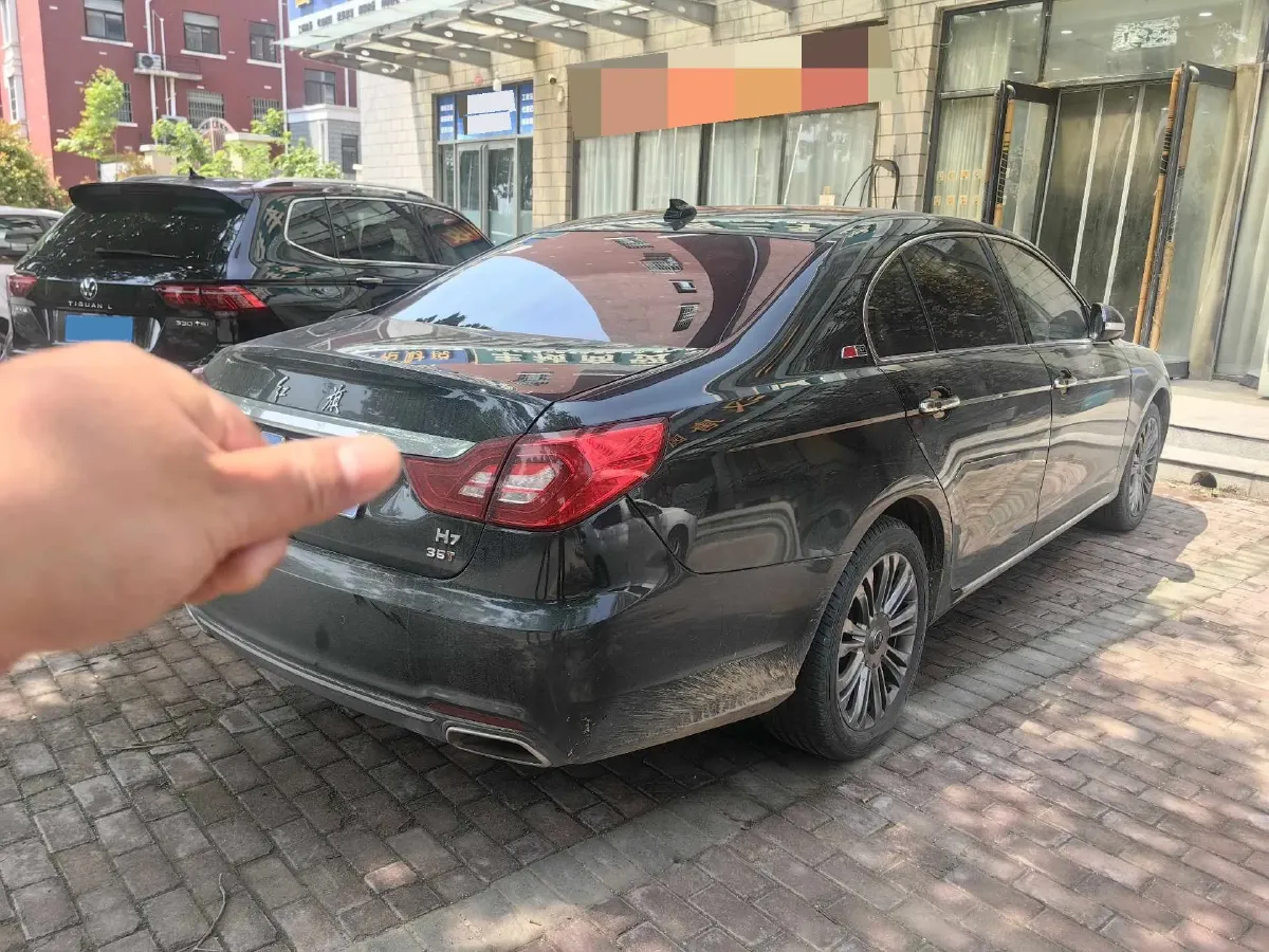 2018 HongQi H7 2.0T 204HP L4 6AT,autocango,china used car exporter,china ev exporter,chinese used car exporter,chinese used ev exporter