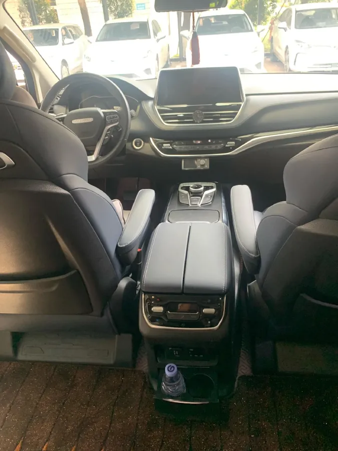 2021 MAXUS G20 2.0T 224HP L4 8AT,autocango,china used car exporter,china ev exporter,chinese used car exporter,chinese used ev exporter