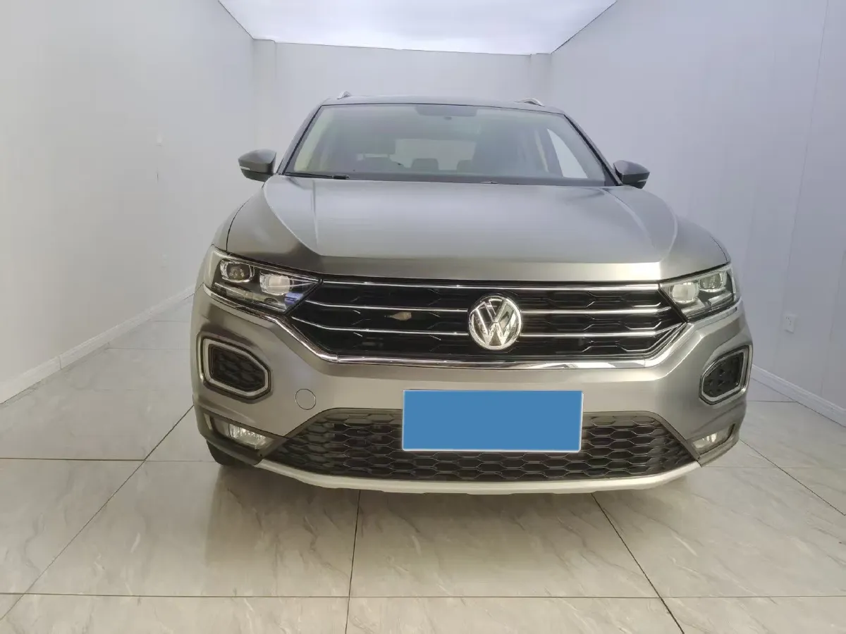2019 Volkswagen T-Roc 1.4T 131HP L4 7DCT,autocango,china used car exporter,china ev exporter,chinese used car exporter,chinese used ev exporter
