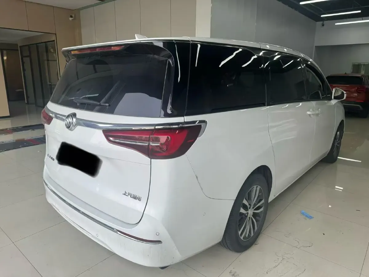 2022 Buick GL8 2.0T 237HP L4 9AT,autocango,china used car exporter,china ev exporter,chinese used car exporter,chinese used ev exporter