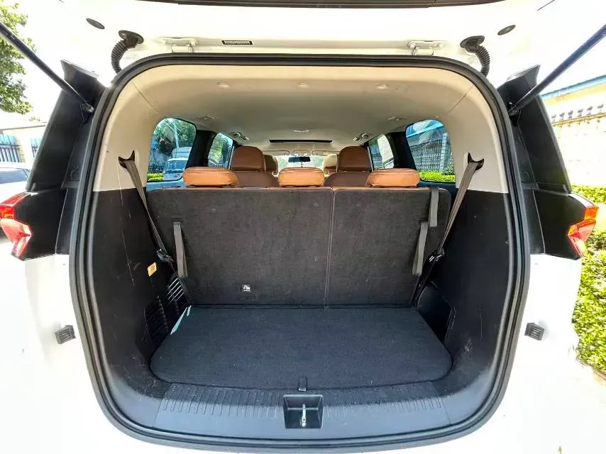 2023 MAXUS G50 1.5T 181HP L4 7DCT,autocango,china used car exporter,china ev exporter,chinese used car exporter,chinese used ev exporter