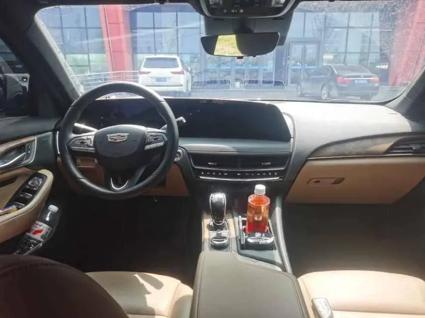 2024 Cadillac CT5 2.0T 237HP L4 10AT,autocango,china used car exporter,china ev exporter,chinese used car exporter,chinese used ev exporter