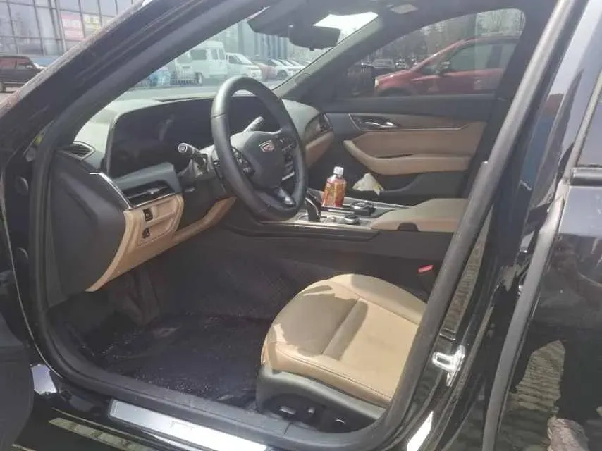 2024 Cadillac CT5 2.0T 237HP L4 10AT,autocango,china used car exporter,china ev exporter,chinese used car exporter,chinese used ev exporter