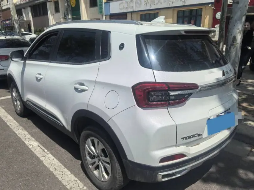 2024 Chery Tiggo 5x 1.5L 120HP L4 5MT,autocango,china used car exporter,china ev exporter,chinese used car exporter,chinese used ev exporter