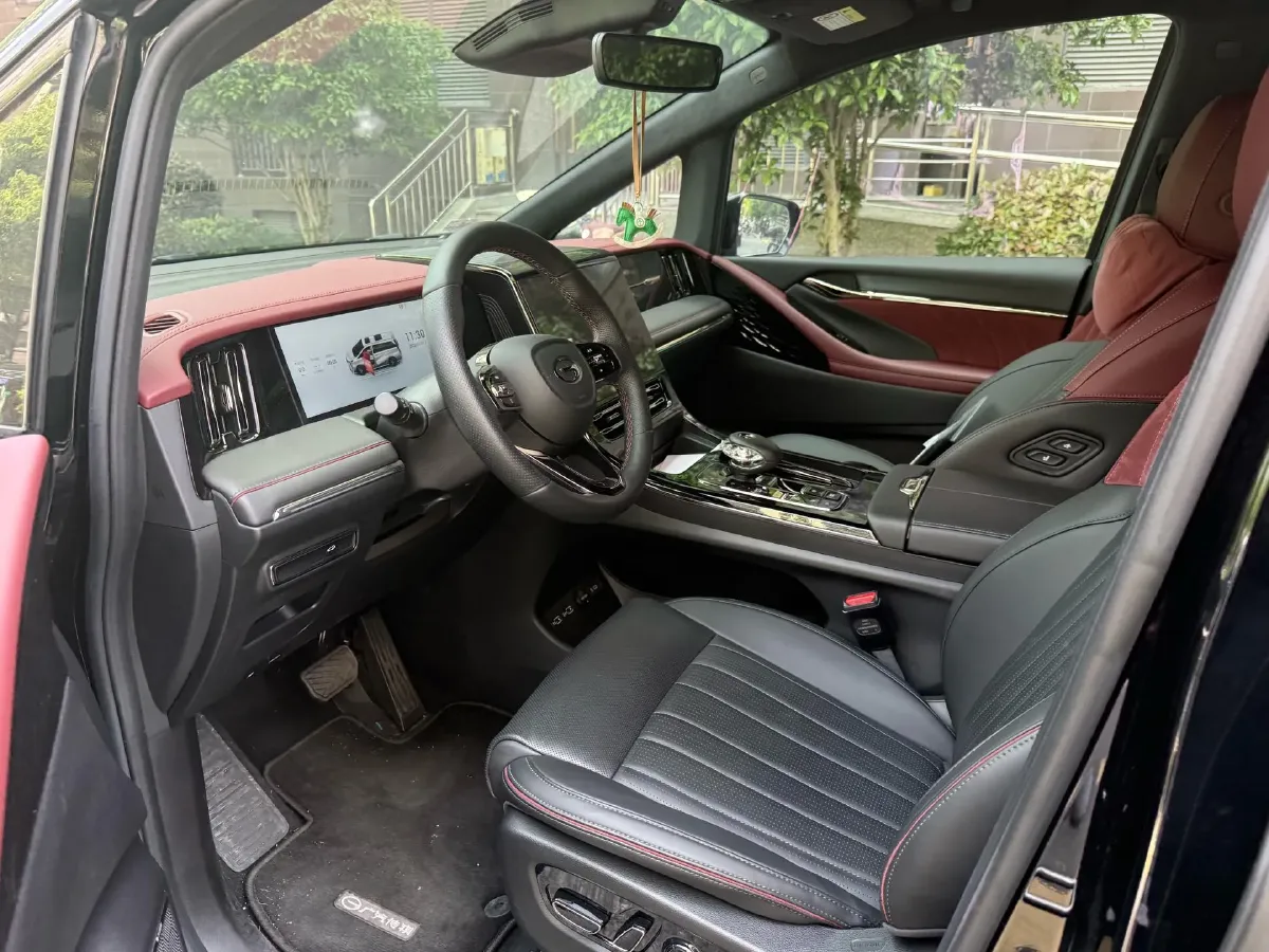 2024 GAC Trumpchi M8 2.0T 252HP L4 8AT,autocango,china used car exporter,china ev exporter,chinese used car exporter,chinese used ev exporter