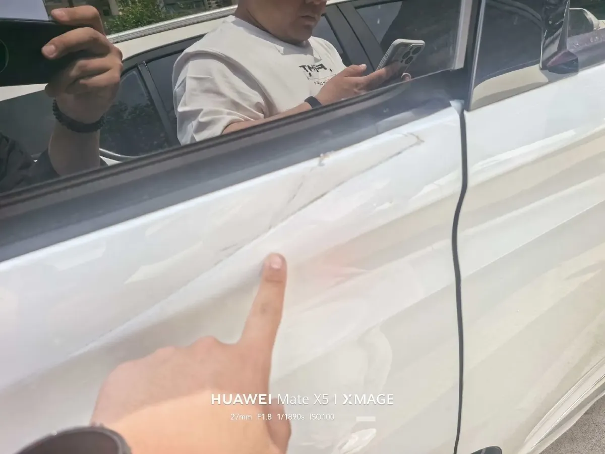 2021 GAC Trumpchi M8 2.0T 252HP L4 8AT,autocango,china used car exporter,china ev exporter,chinese used car exporter,chinese used ev exporter