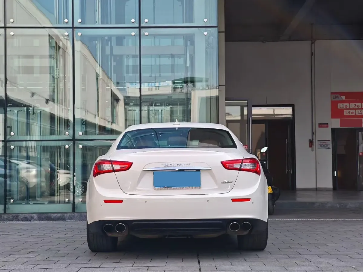 2017 Maserati Ghibli 3.0T 350HP V6 8AT,autocango,china used car exporter,china ev exporter,chinese used car exporter,chinese used ev exporter