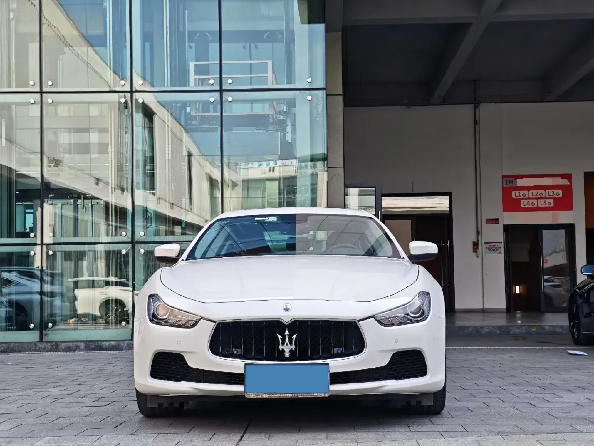 2017 Maserati Ghibli 3.0T 350HP V6 8AT,autocango,china used car exporter,china ev exporter,chinese used car exporter,chinese used ev exporter