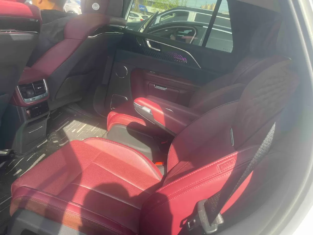 2022 HongQi E-HS9 BEV 120KWH,autocango,china used car exporter,china ev exporter,chinese used car exporter,chinese used ev exporter