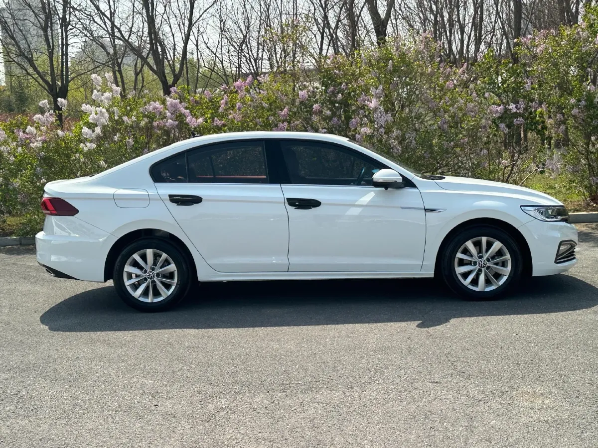 2021 Volkswagen Bora 1.5L 113HP L4 6AT,autocango,china used car exporter,china ev exporter,chinese used car exporter,chinese used ev exporter