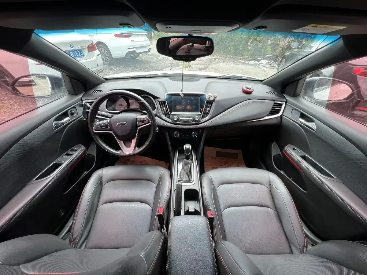 2019 Chevrolet Monza 1.3T 163HP L3 6AT,autocango,china used car exporter,china ev exporter,chinese used car exporter,chinese used ev exporter