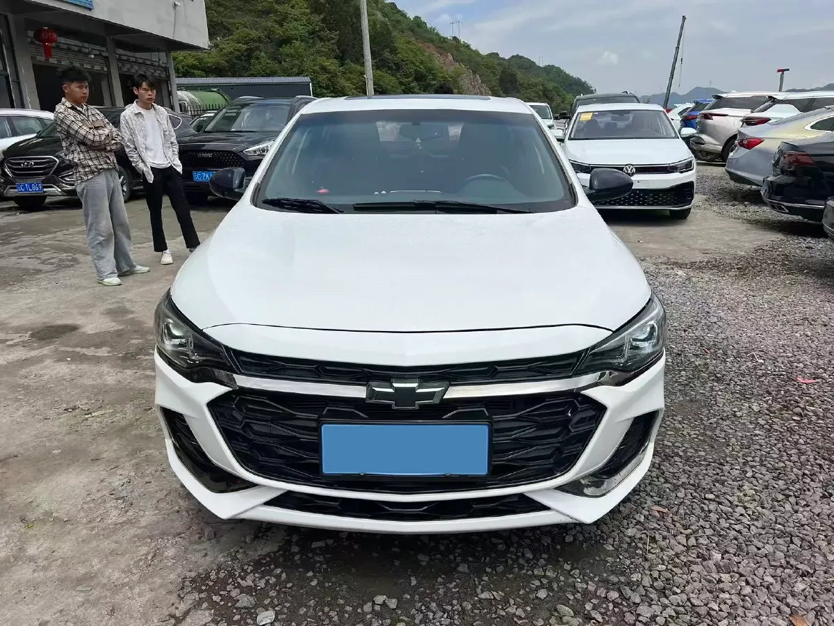 2019 Chevrolet Monza 1.3T 163HP L3 6AT,autocango,china used car exporter,china ev exporter,chinese used car exporter,chinese used ev exporter