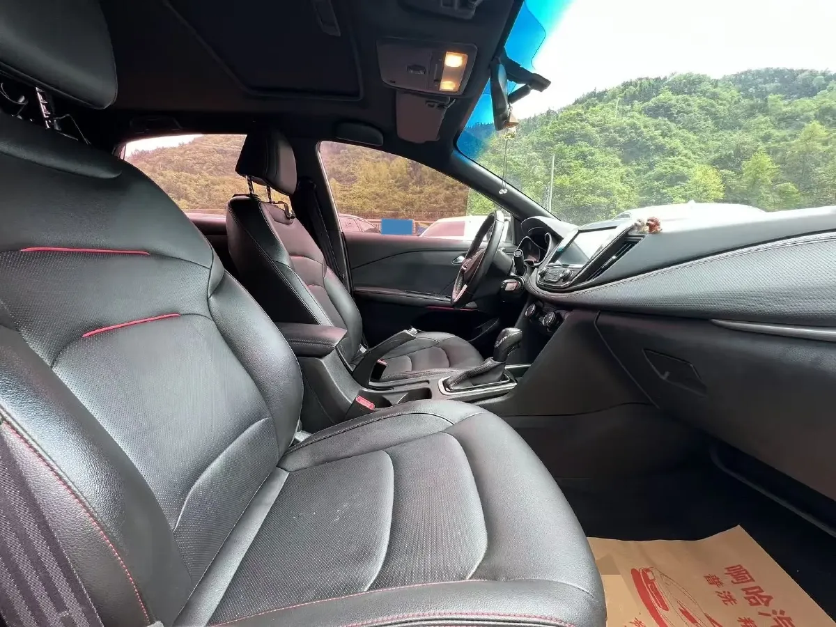 2019 Chevrolet Monza 1.3T 163HP L3 6AT,autocango,china used car exporter,china ev exporter,chinese used car exporter,chinese used ev exporter