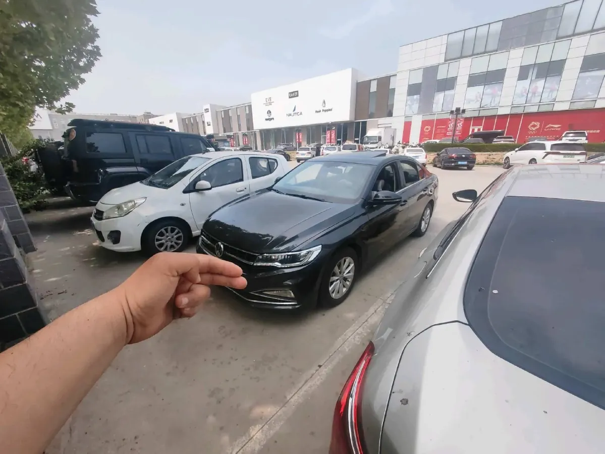 2020 Volkswagen Bora 1.5L 113HP L4 6AT,autocango,china used car exporter,china ev exporter,chinese used car exporter,chinese used ev exporter