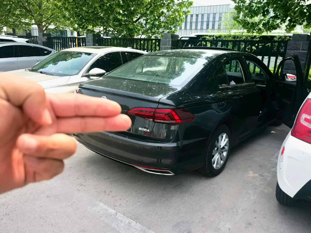 2020 Volkswagen Bora 1.5L 113HP L4 6AT,autocango,china used car exporter,china ev exporter,chinese used car exporter,chinese used ev exporter