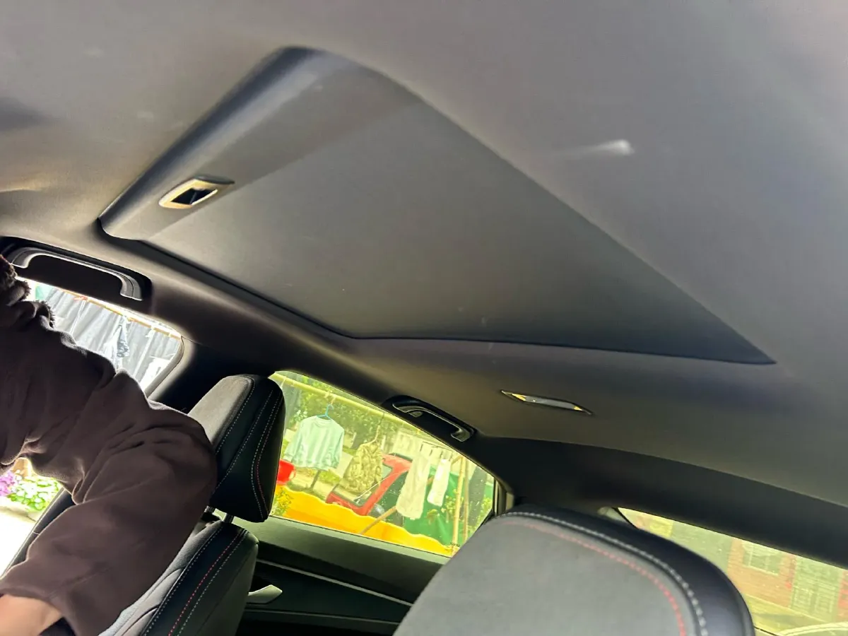 2022 Geely Binray 1.5T 181HP L4 7DCT,autocango,china used car exporter,china ev exporter,chinese used car exporter,chinese used ev exporter